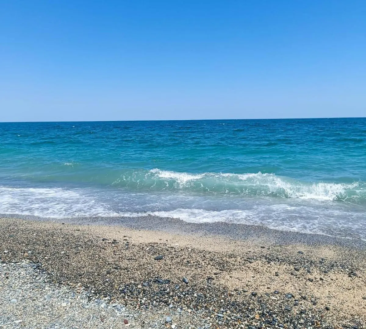 Holiday Beach Hotel Arnavutkoy