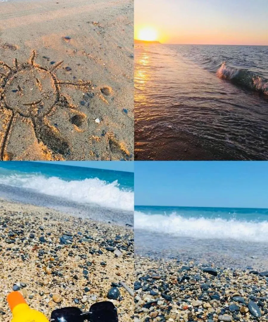 Holiday Beach Hotel Arnavutkoy