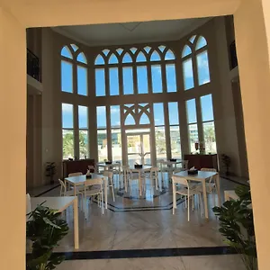 four-stars-residence.sharjah-hotels.com/