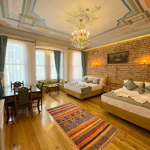  Отель Eagle's Nest Boutique