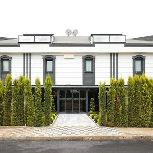 3* Отель Gardenmode Airport